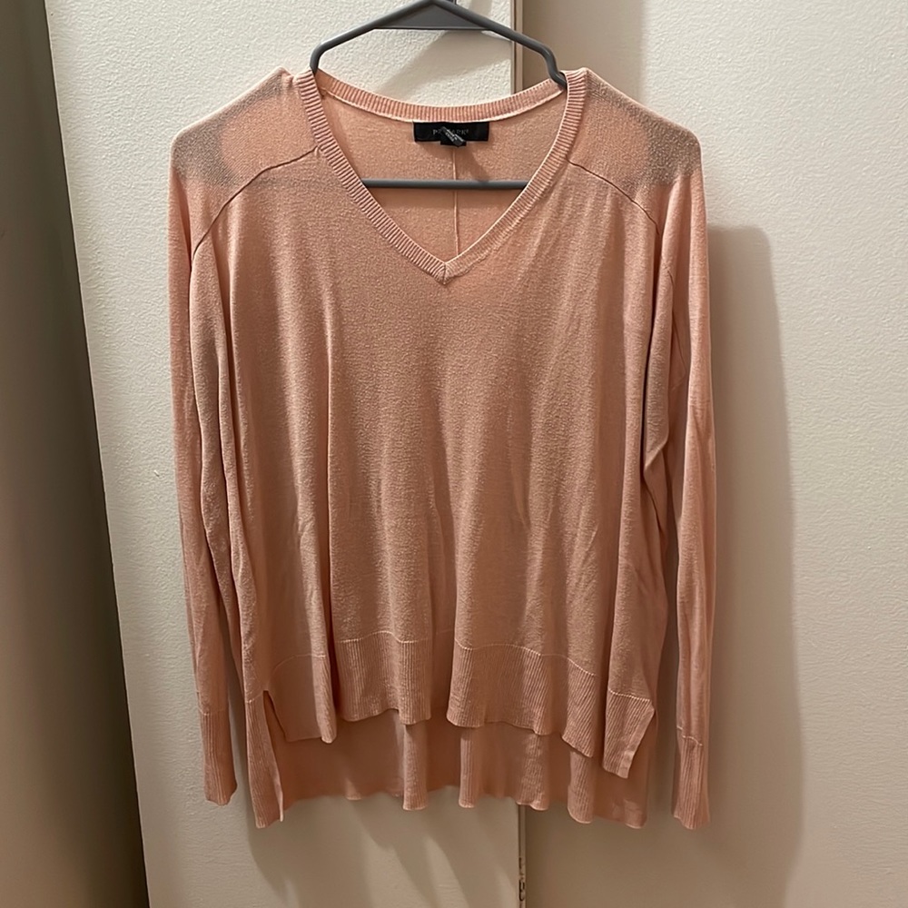 Lightweight sweater